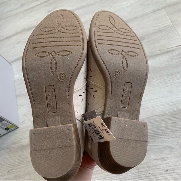 Beige ankle boot NWT - Picture 8 of 13